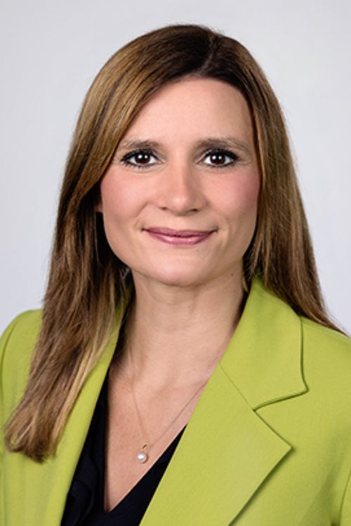 Dr. Laura Dorfer