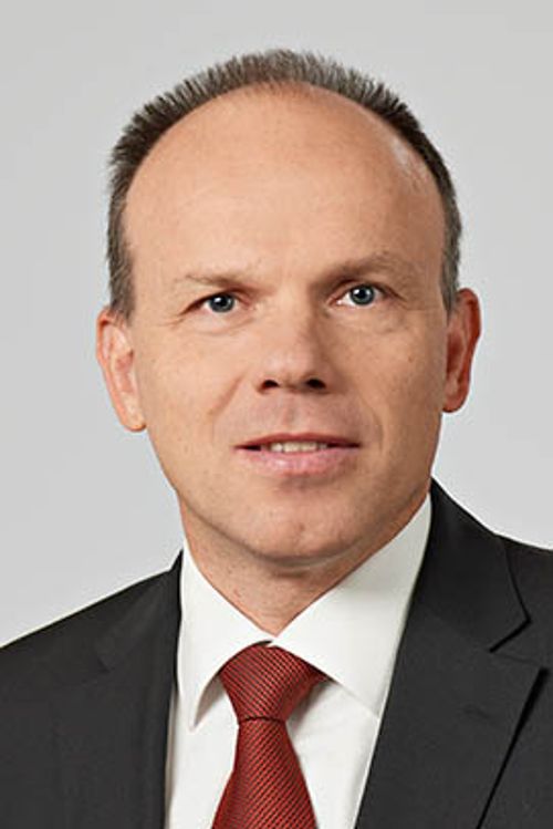   Christoph Singrün